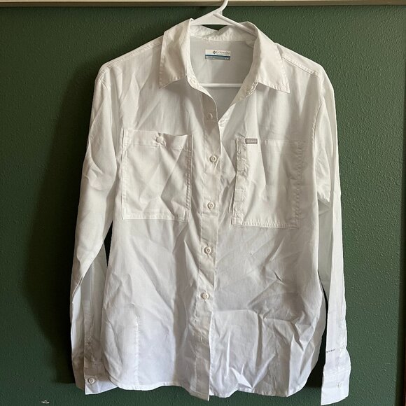 Columbia Tops - Columbia Light Weight White Button Up Shirt